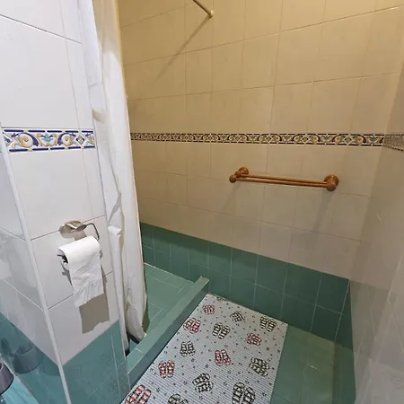 Seaview And Valletta View 3 Bedrooms 2 Bathrooms Sliema