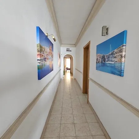 Apartment Seaview And Valletta View 3 Bedrooms 2 Bathrooms Sliema