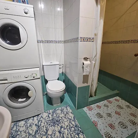 Seaview And Valletta View 3 Bedrooms 2 Bathrooms *