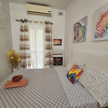 Seaview And Valletta View 3 Bedrooms 2 Bathrooms Apartment