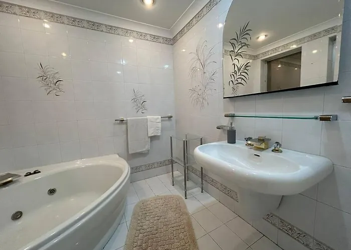 Seaview And Valletta View 3 Bedrooms 2 Bathrooms Apartamento Sliema