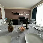 아파트 Seaview And Valletta View 3 Bedrooms 2 Bathrooms *