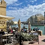 Seaview And Valletta View 3 Bedrooms 2 Bathrooms 아파트 슬리에마