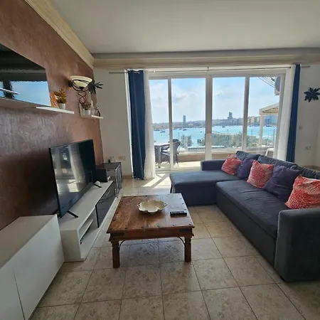 Seaview And Valletta View 3 Bedrooms 2 Bathrooms Appartamento Sliema