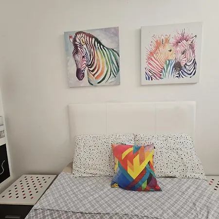 Seaview And Valletta View 3 Bedrooms 2 Bathrooms Apartment *