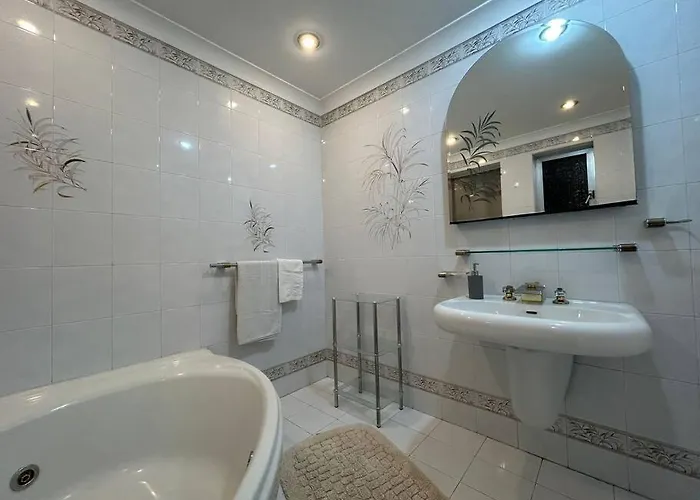 Seaview And Valletta View 3 Bedrooms 2 Bathrooms Daire Sliema