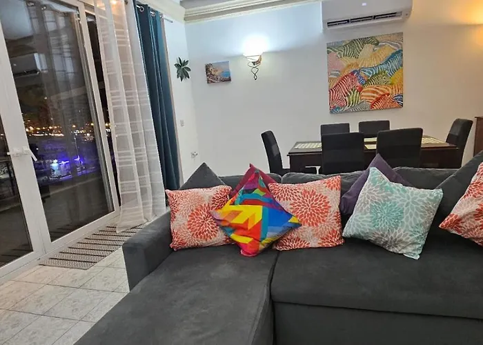 Apartment Seaview And Valletta View 3 Bedrooms 2 Bathrooms