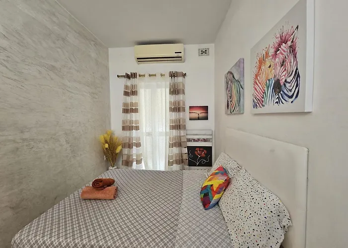 Seaview And Valletta View 3 Bedrooms 2 Bathrooms